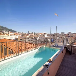 L'eautel Centre Port Tolón